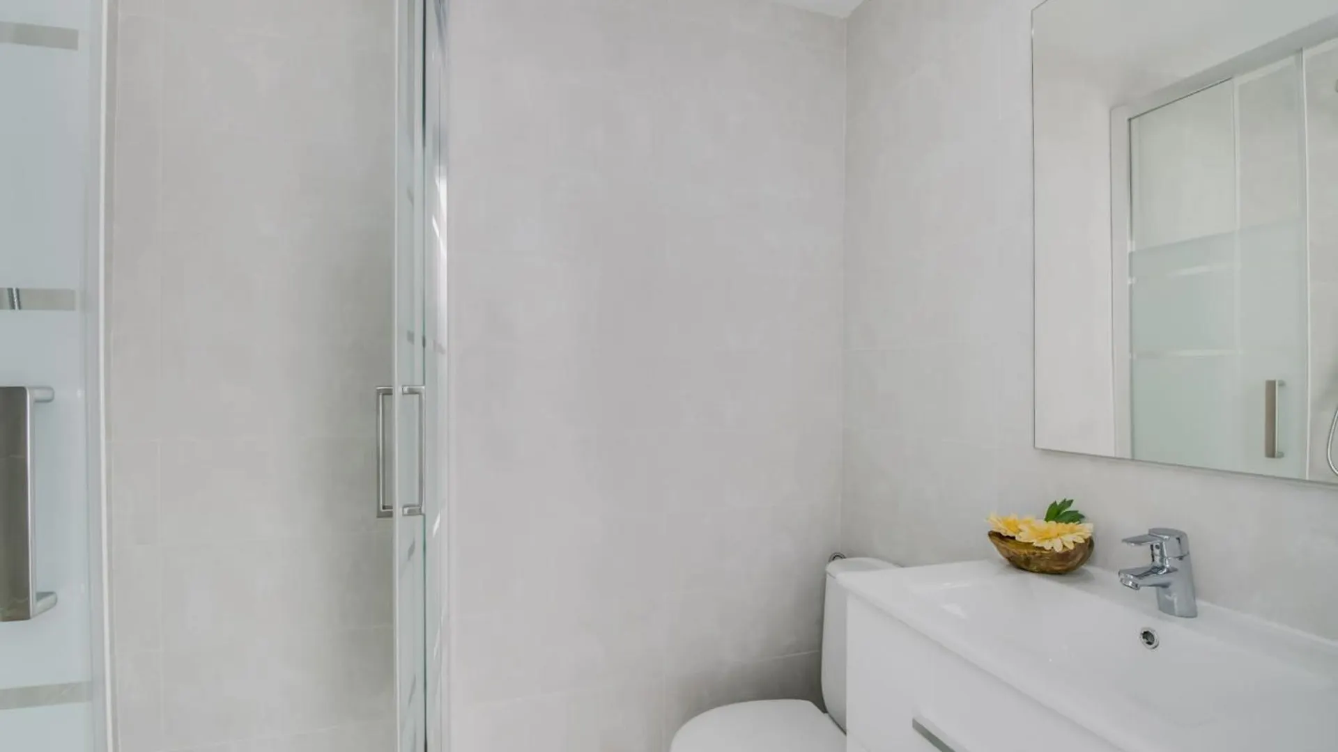 Seafront Apartment, 200M From Beach Port d'Alcúdia Appartement