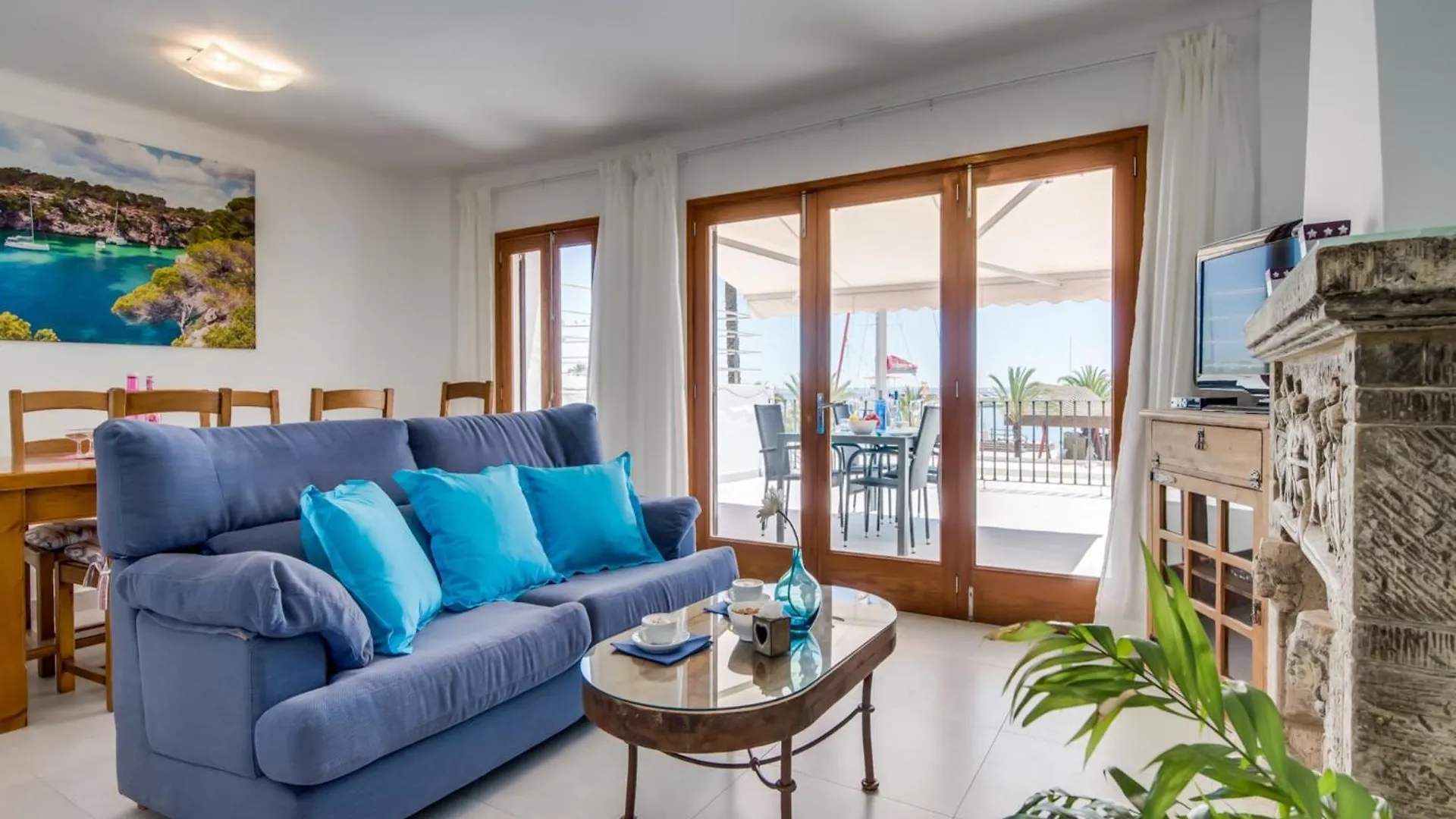 Seafront Apartment, 200M From Beach Port d'Alcúdia