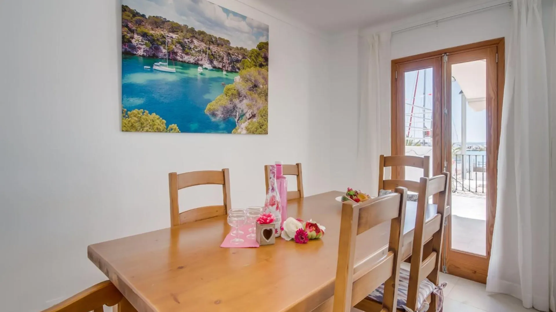 Seafront Apartment, 200M From Beach Port d'Alcúdia 0*,  Espagne